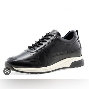 Jump New York Men’s all over Leather Low  Top sneaker, Jino Size 13,New In Box